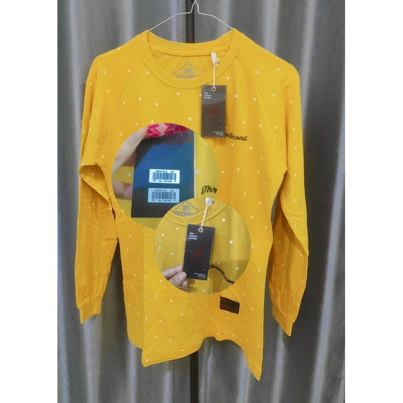 kaos panjang three second kuning