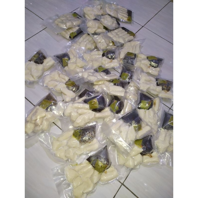 

PEMPEK MONMON PALEMBANG LENJER KECIL (10Pcs) PREMIUM IKAN