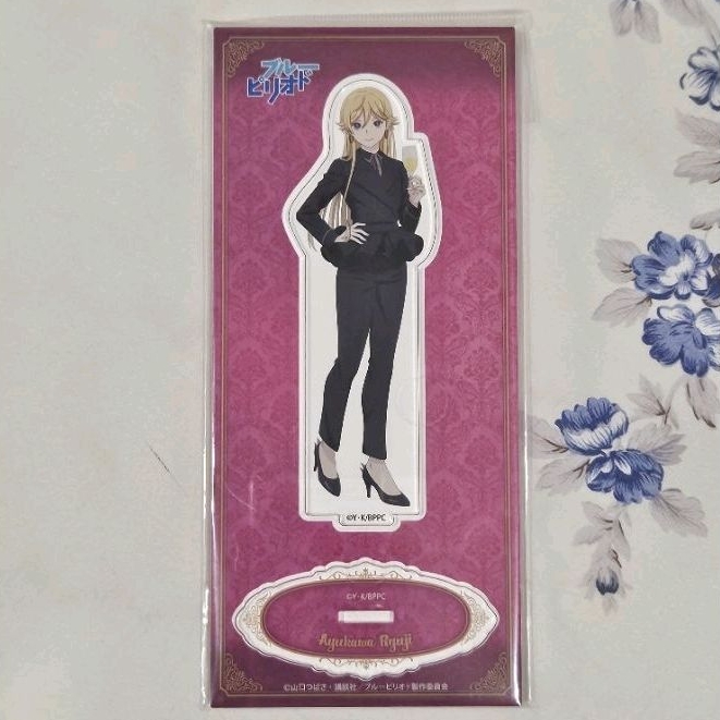 yuka blue period acrylic stand