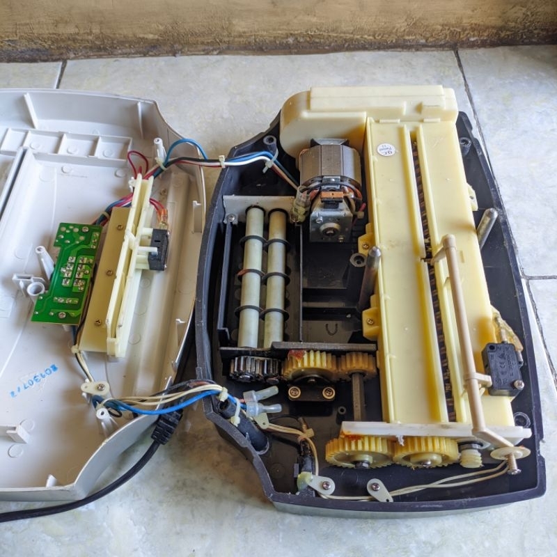 220VAC DINAMO MESIN PENGHANCUR KERTAS MESIN PISAU MODEL GEMET 500CD