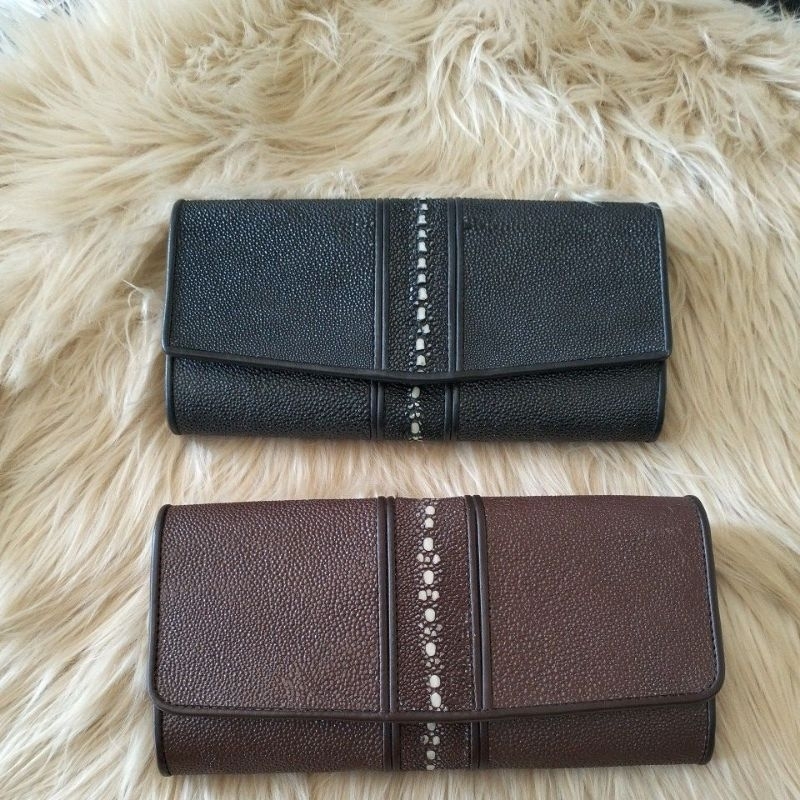 Dompet wanita kulit ikan pari