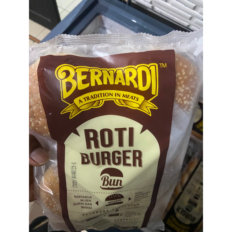 

bernardi roti burger wijen isi 6