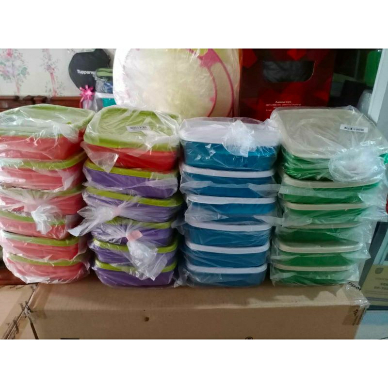 Lolly tup tutup putih tempat bekal tupperware