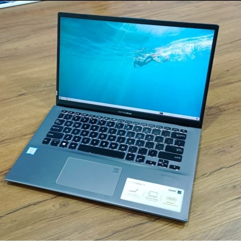 Laptop asus vivobook slim-procecor core i3-8145U-Ram 4gb-ssd 512gb