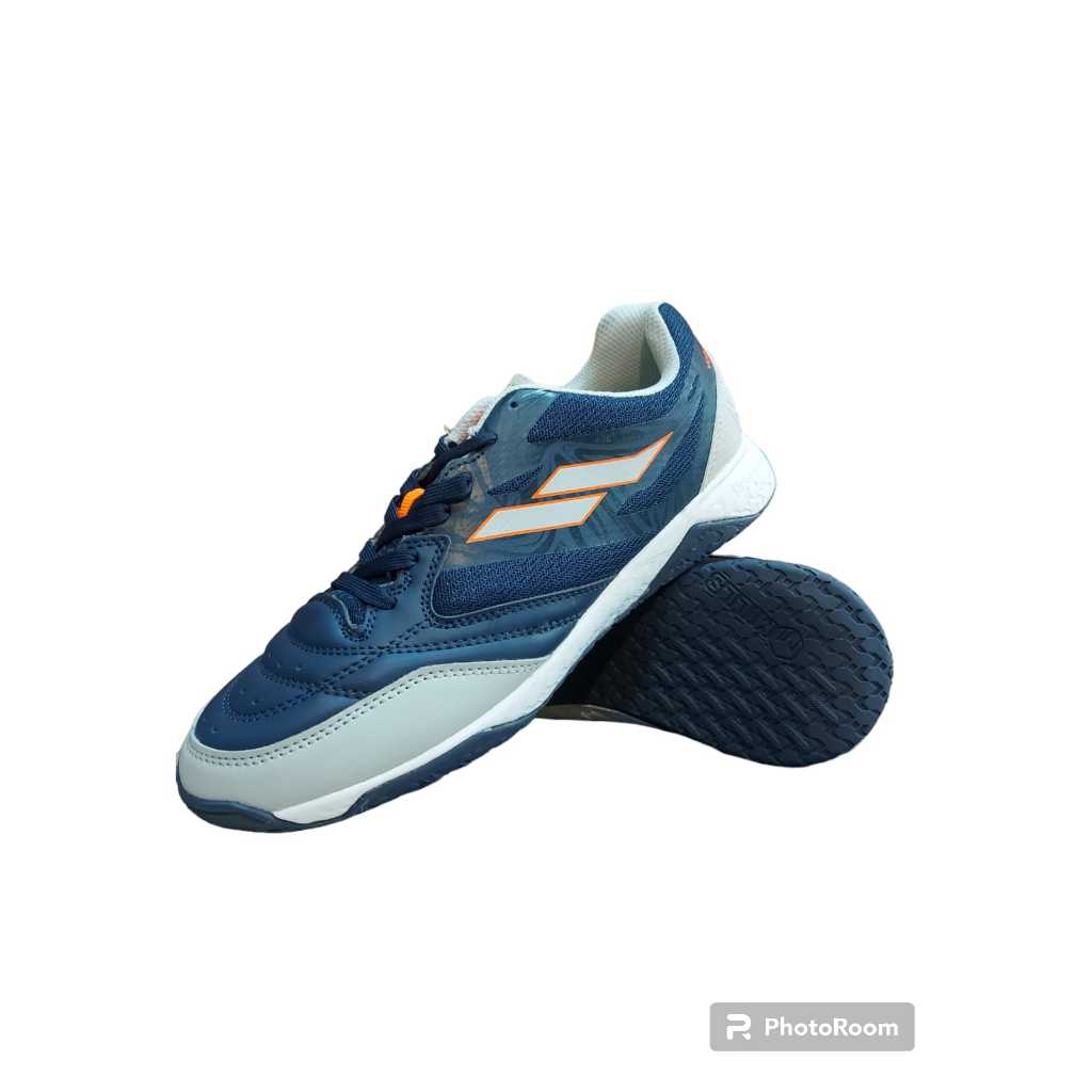 Sepatu Futsal Mills Voltapro Ginga (Navi/Abu/Oren)