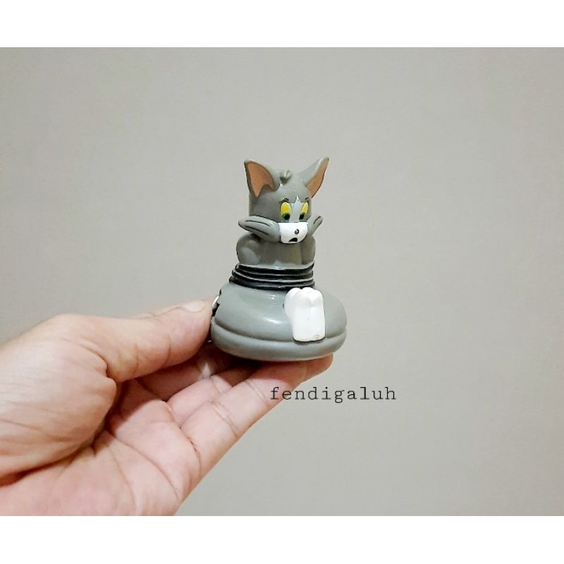 Figure Tom And Jerry Karakter Tom Original Size 7 cm/ Tom And Jerry