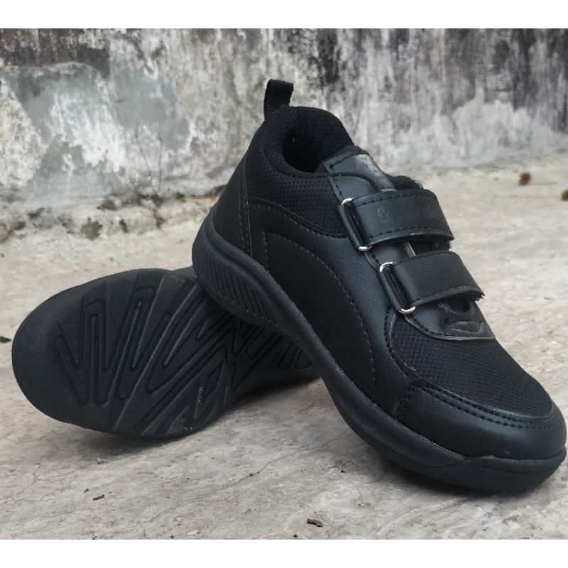 sepatu snekres anak laki - laki sepatu hitam polos sekolah