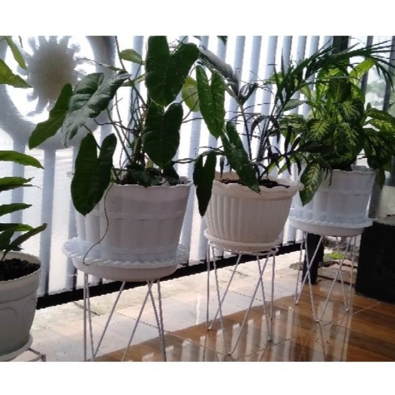 rak pot bunga/tatakan pot bunga