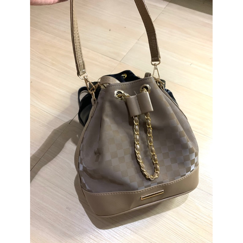 ARABELLA BAG - TAS SELEMPANG WANITA KUMIKOOFFICIAL