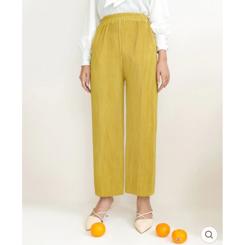 Kiki Pleats Pants Celana Plisket by Geulis.id