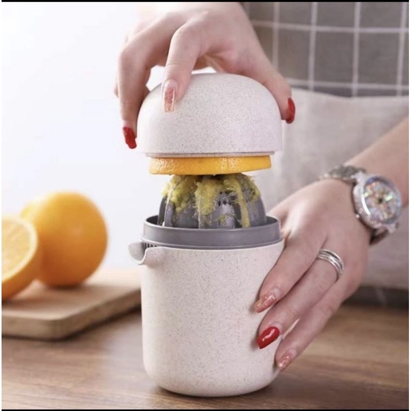 Cangkir jeruk peras portable multifungsi - manual juicer portable