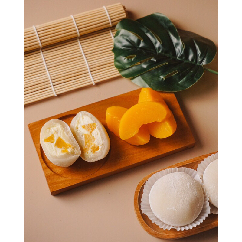 

Peach Cream Daifuku