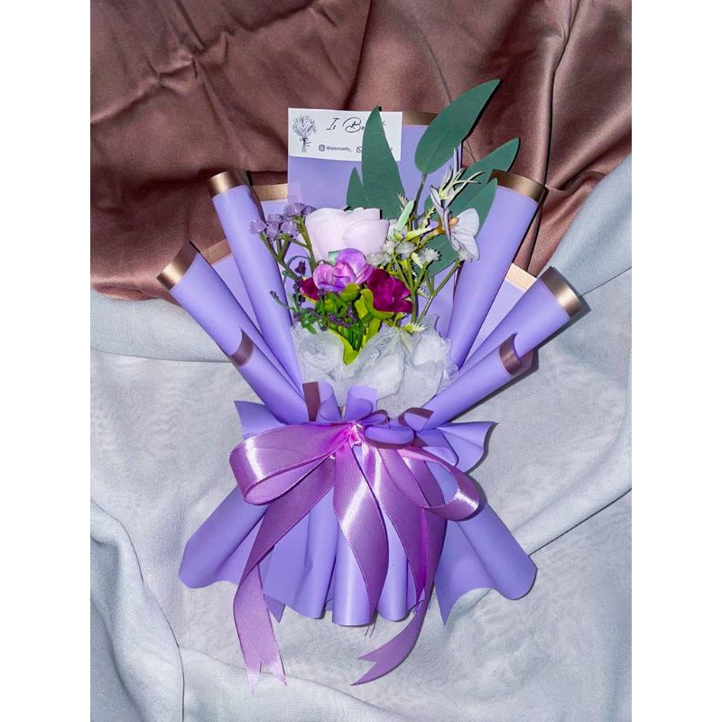 

SINGLE BOUQUET | Mini Buket | Buket Bunga 1 Tangkai - by is.Bouquet