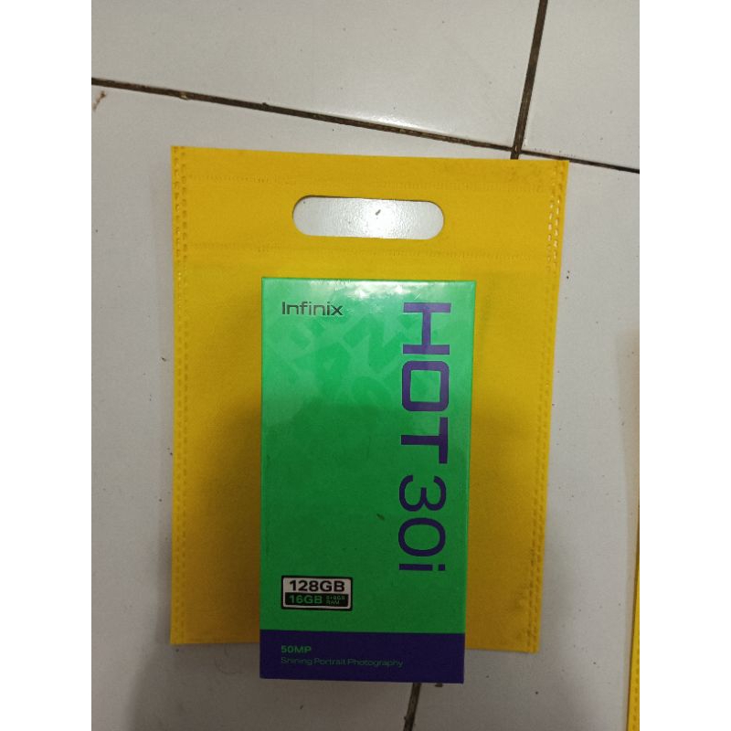 

Goodie Bag Tas Belanja Spunbond Model Oval Dcut Kantong Kain Souvenir 20x26