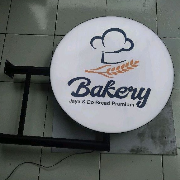 Neon Box Bulat 50cm Akrilik 2 Sisi Nyala