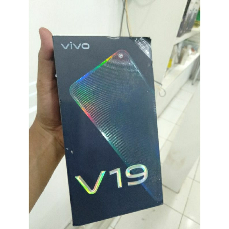 Vivo V19 8/128 Second