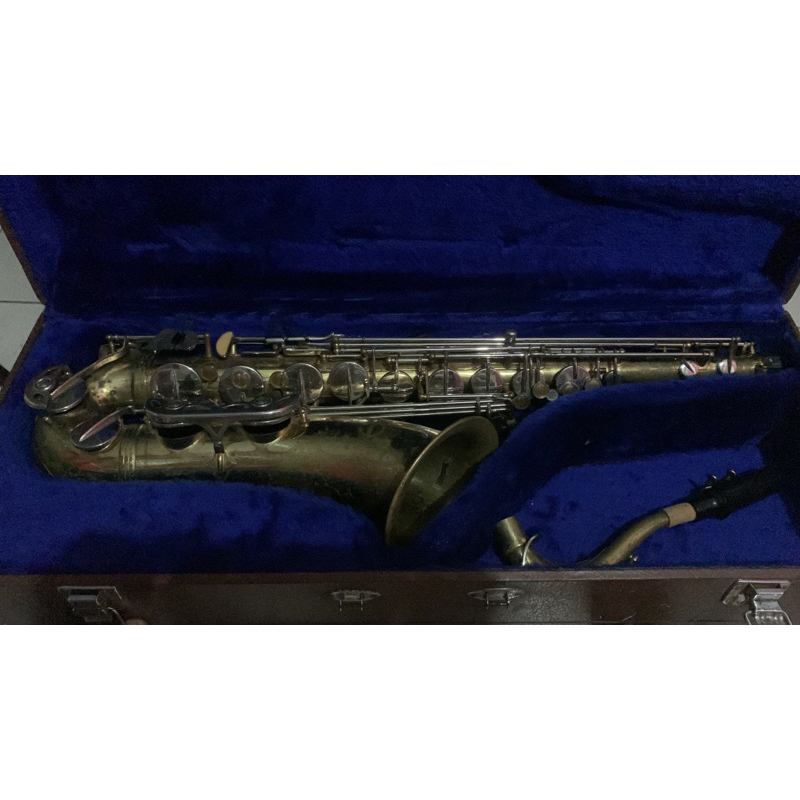 saxophone tenor lincoln