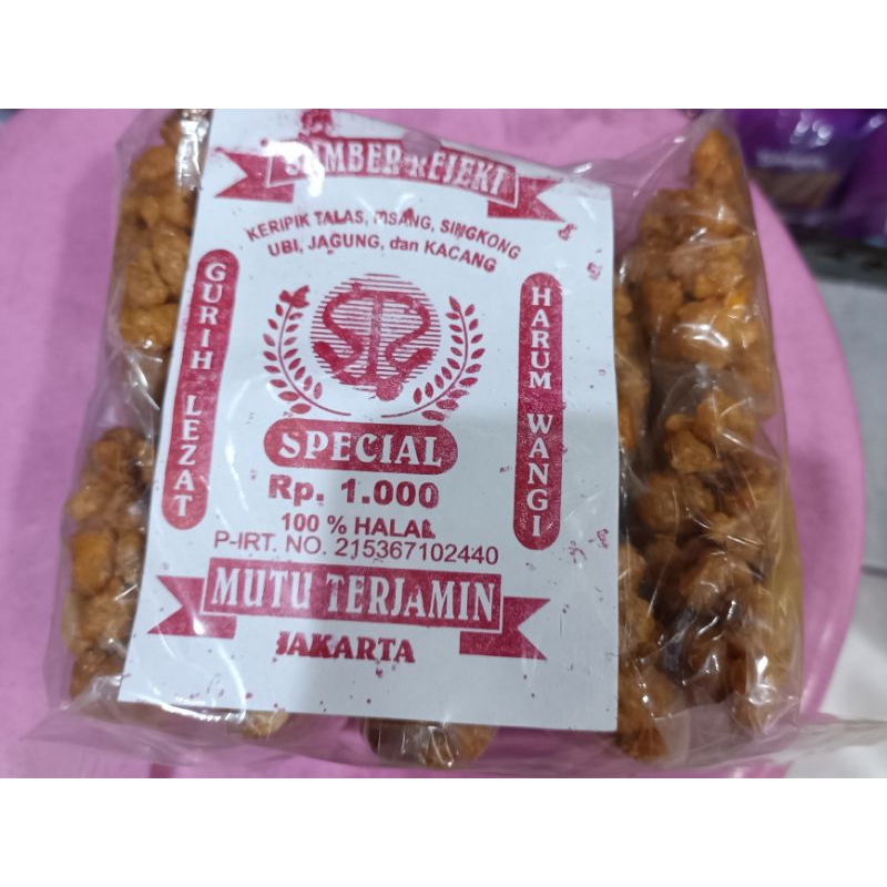 

Keripik Jagung Manis Sumber Rejeki 1 Pack isi 10 Pcs