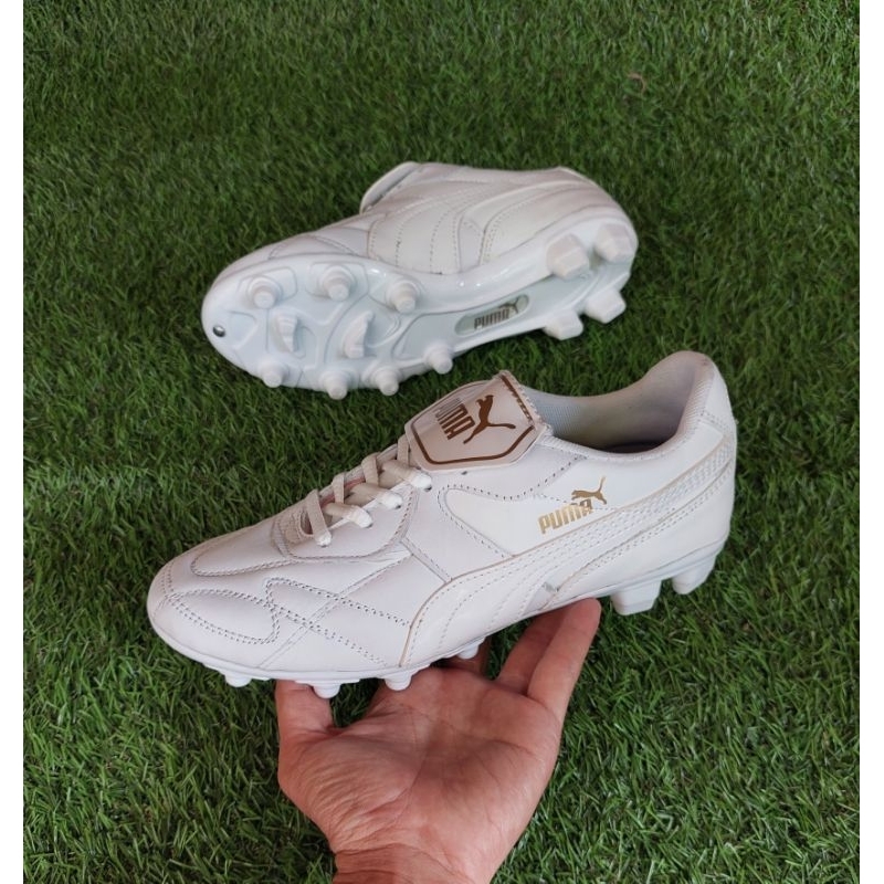 Sepatu bola kulit asli / sepatu bola kulit murah