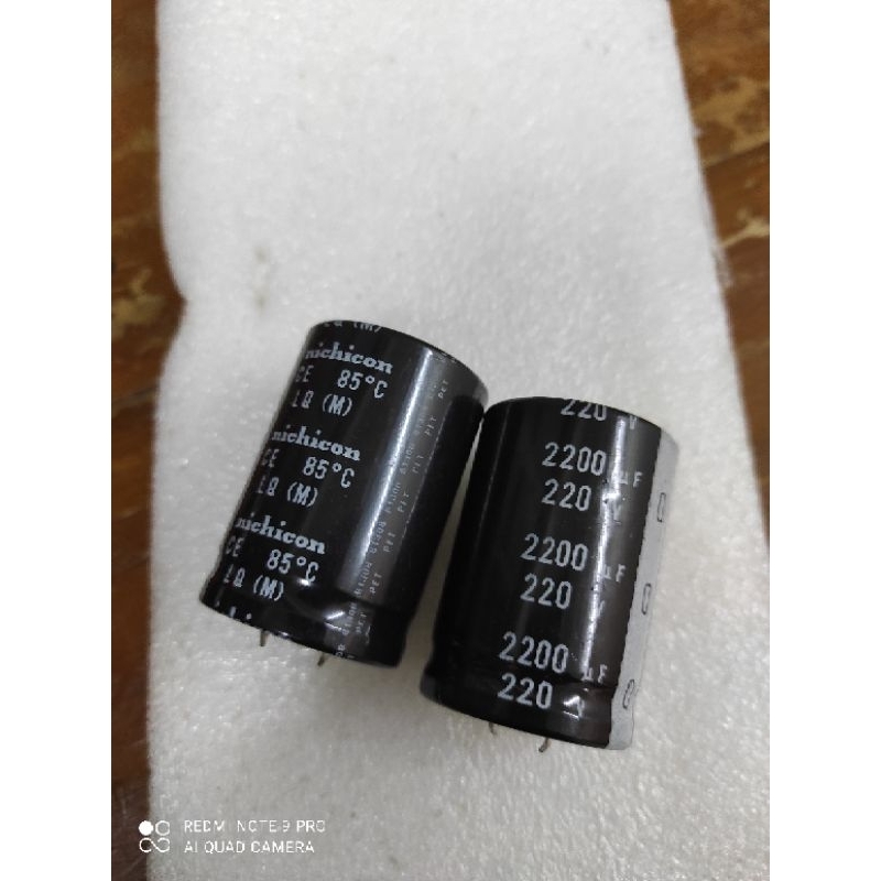 capasitor 2200uf 220V