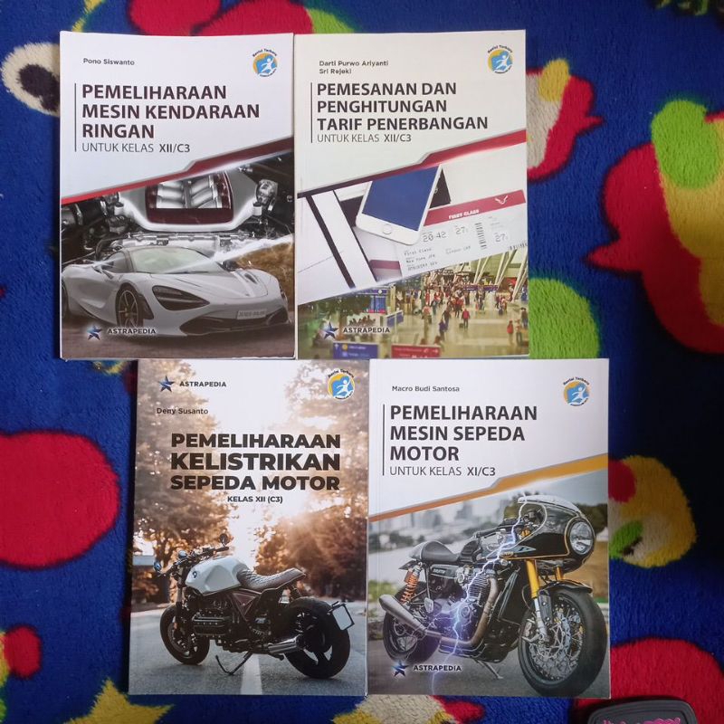 ORIGINAL BUKU PEMELIHARAAN MESIN KENDARAAN RINGAN KELISTRIKAN SEPEDA MOTOR MESIN SEPEDA MOTOR PEMESA