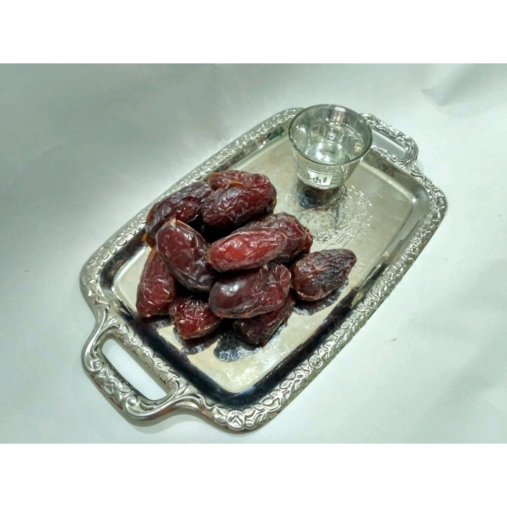 

Kurma Medjoul Palestina / Grade Super Kurma Medjoul