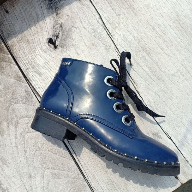 sepatu Gosh original