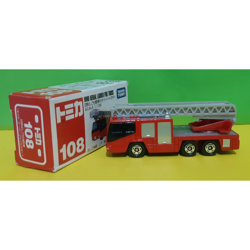 Tomica 108 HINO AERIAL LADDER FIRE TRUCK