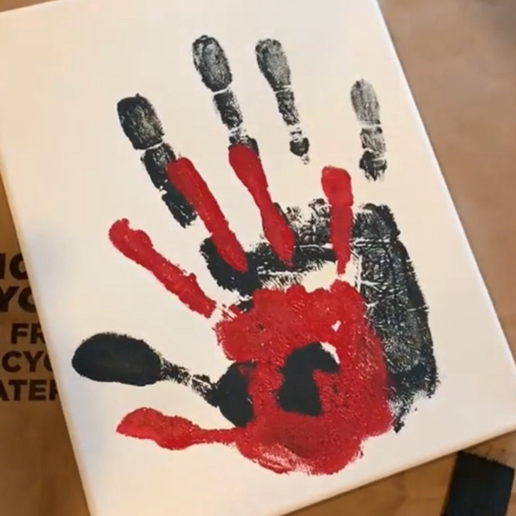 

Ready DIY HAND PAINTING KIT KANVAS / TOTE BAG / painting couple / Hampers / Gift Box / Kado Ulang Tahun birthday / Pernikahan Wedding / Wisuda Graduation / Lebaran Idul Fitri / TERMURAH ★★★★