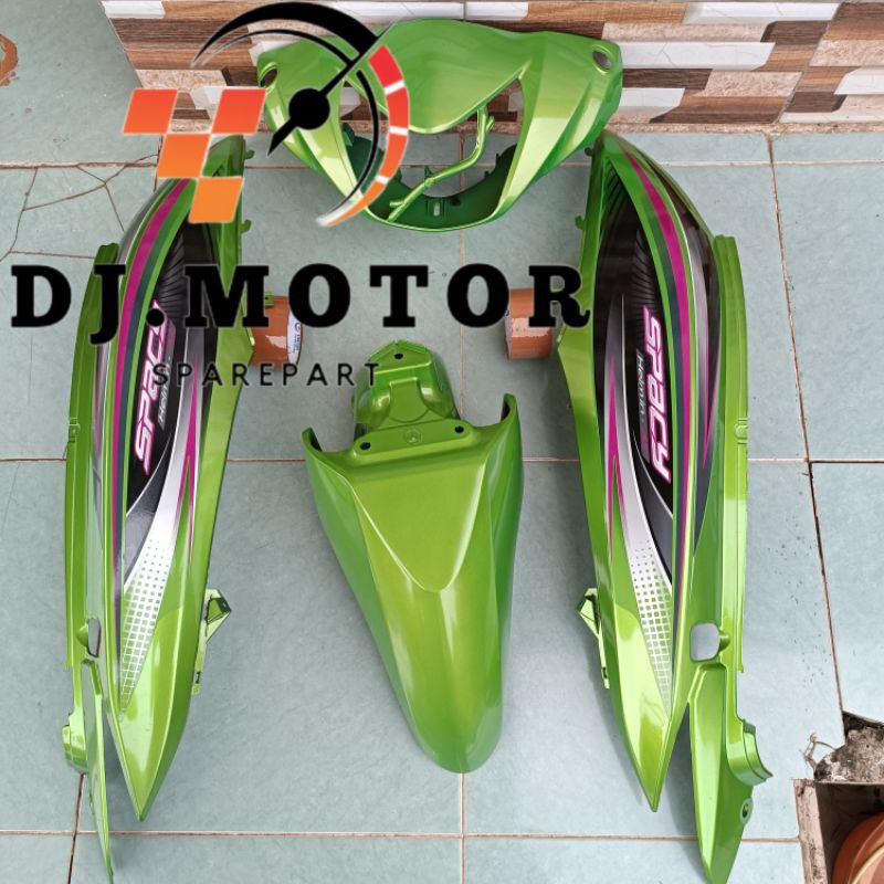 cover full body halus honda spacy hijau