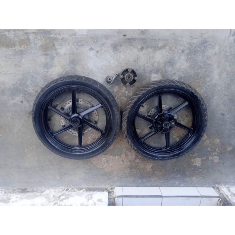 velg CBR Thailand atau veleg Honda CBR Thailand atau velg Honda CBR old atau veleg Honda CBR