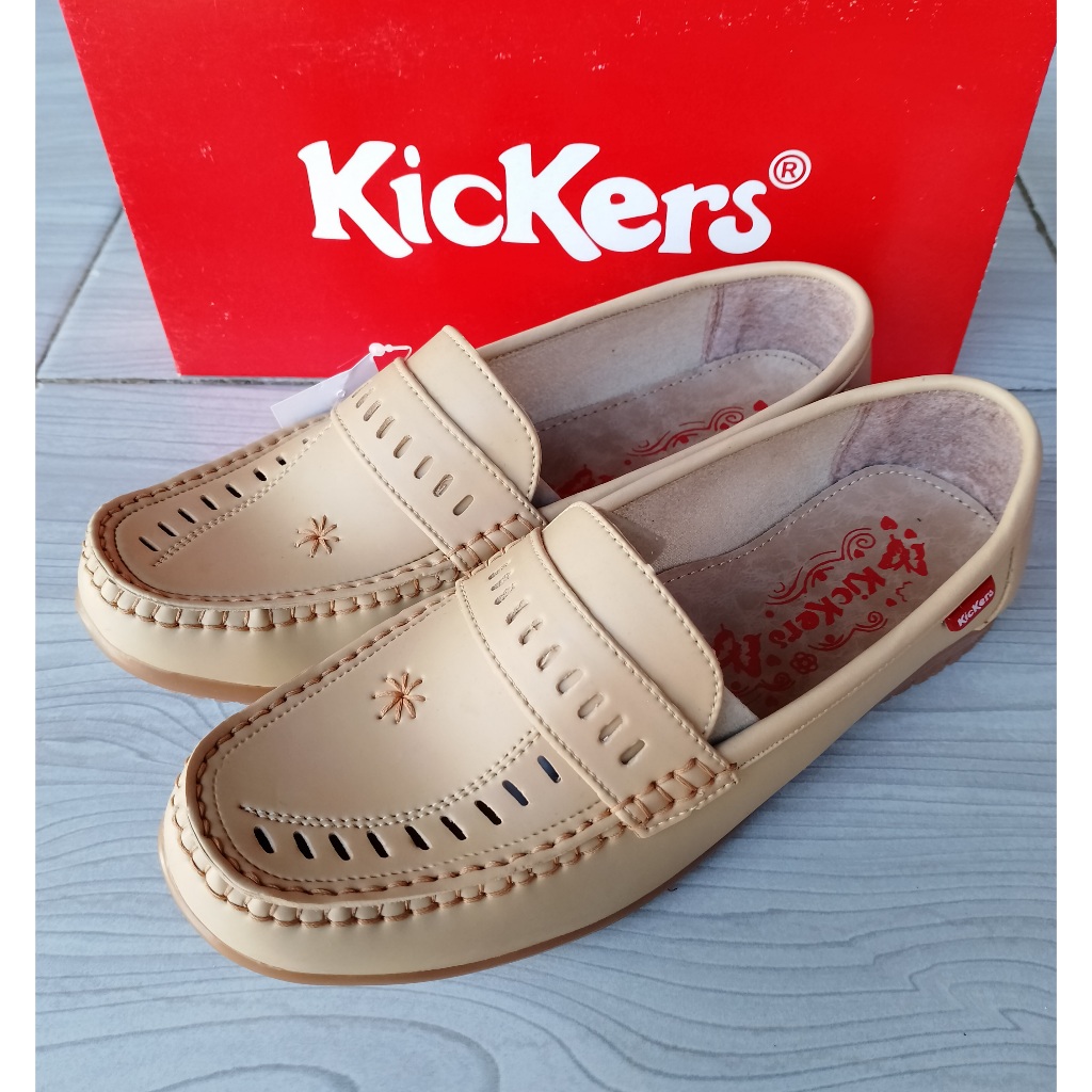 sepatu wanita kickers flat selop slipon kasual laofer pantofel ivori kerja sekolah guru karyawan har