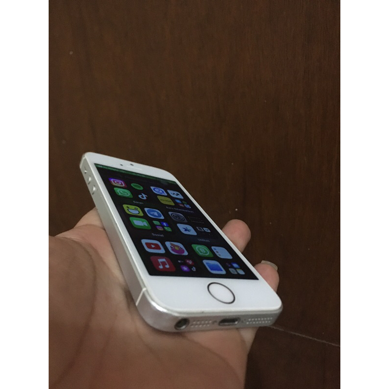 iPhone SE gen 1 64gb