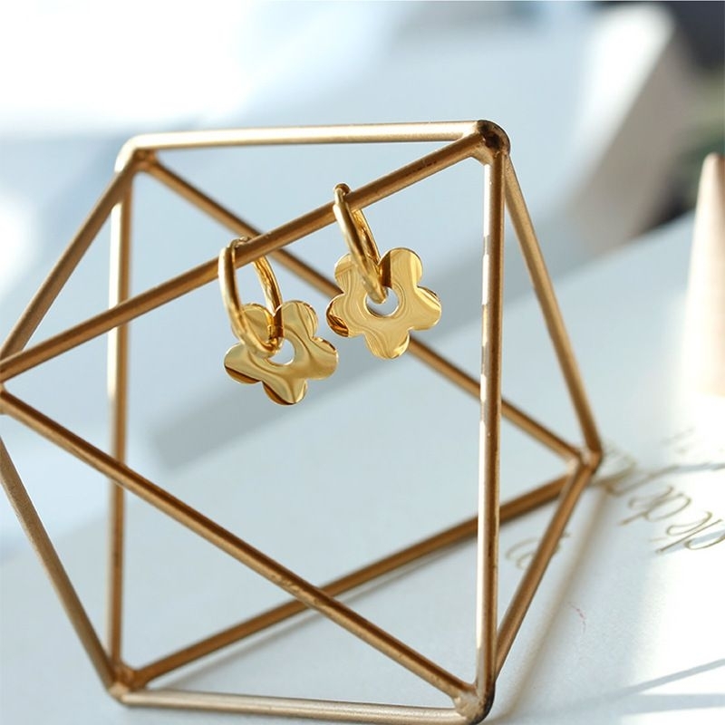 Clafel & Co - FLOWER Anting Hoops Wanita Titanium Asli Lapis Emas 18K Zircon Giwang Jewelry