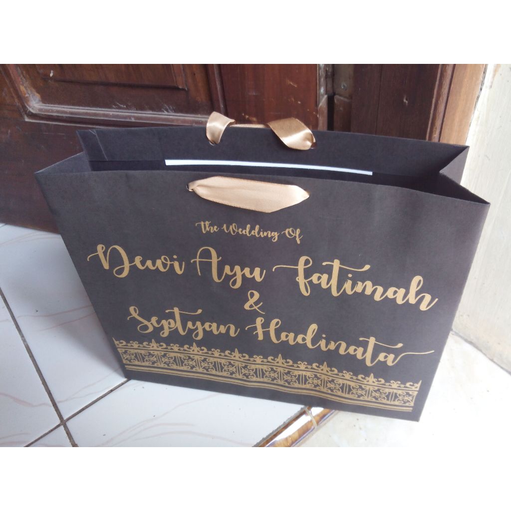 

Paperbag jemany hitam super jumbo 50x15x35