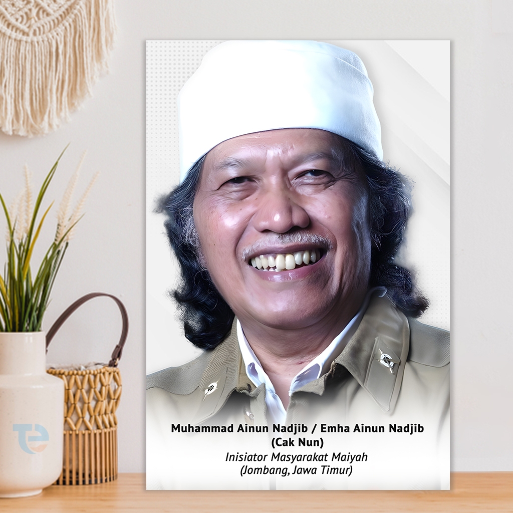 TE Studio Poster Foto Cak Nun Caknun Muhammad Ainun Nadjib Emha Ainun Nadjib Mbah Nun Hiasan Dinding