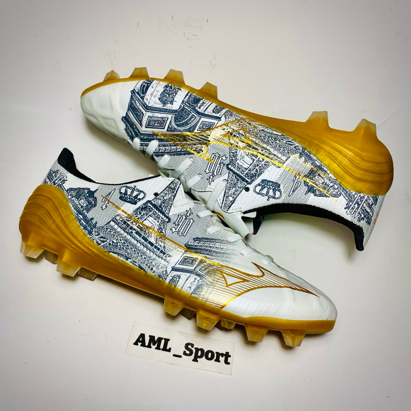 Sepatu Bola Mizuno Alpha Sergio Ramos White