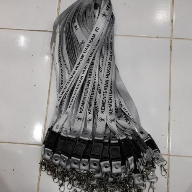 

Ready Stock lanyard logo pengayoman terbaru