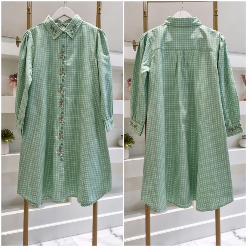 Kemeja tunik.bahan katun jepang motif kotak mix sulam handmade Ori by Edness kayla