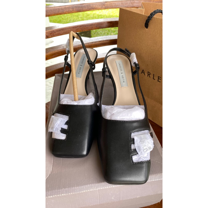 Heels Wanita-CK Ori Hitam