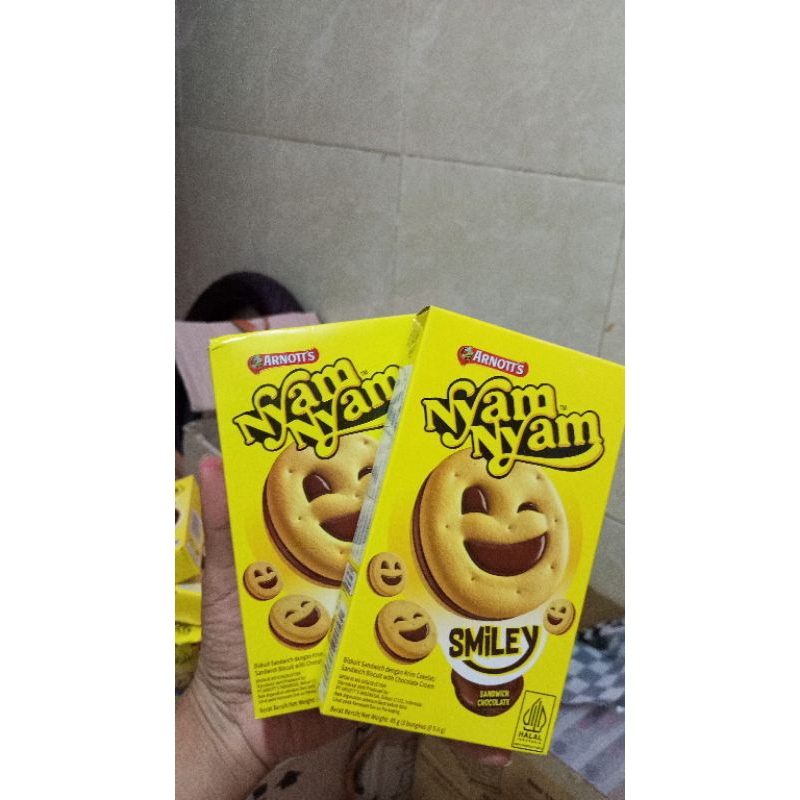 

nyam nyam smiley