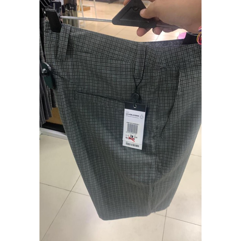 CELANA PENDEK VOLCOM ORIGINAL | OBS091123
