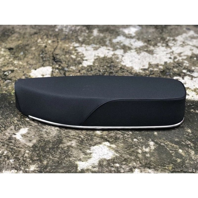 Jok Motor C70 Amplas-jok c70 amplas