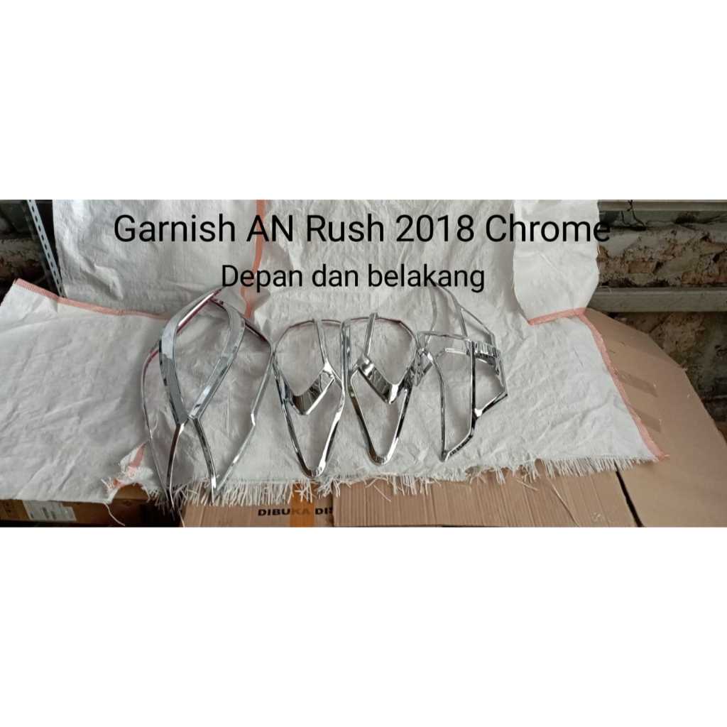 Garnish List belakang Lampu rush garnish Lis lampu mobil all new rush 2018 Depan cover garnish mobil