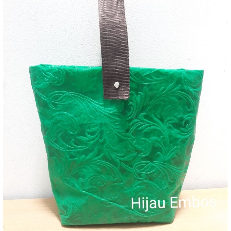 

Tas Hampers Natal Imlek Idul Fitri Knot Bag Korea Jepang