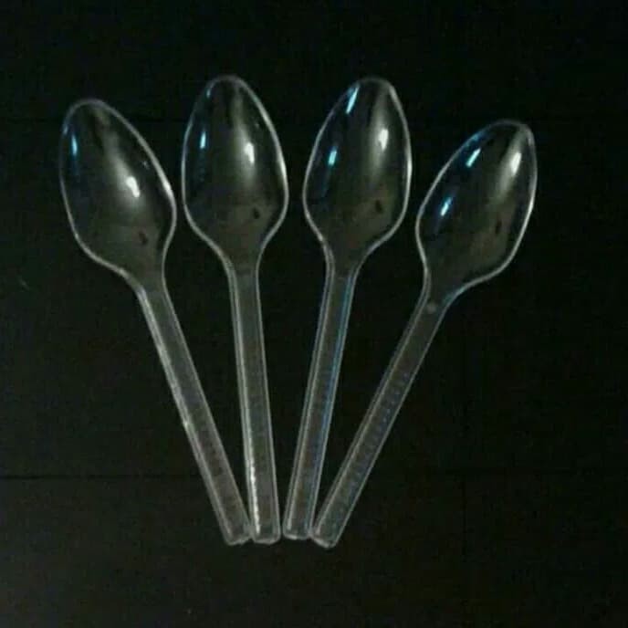 sendok kue plastik ulang tahun motif polos bening