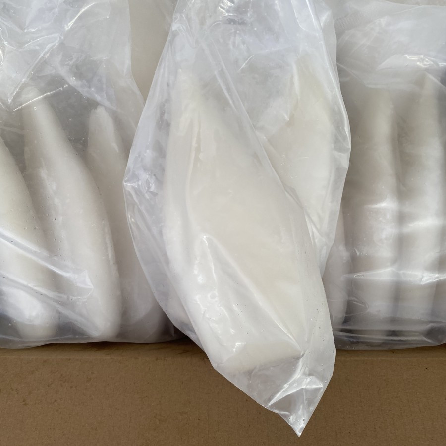 

Cumi Tube Kupas Bersih Segar / Putih Isi 4 Kemasan 1 Kg