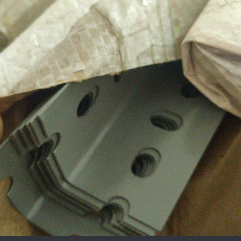 (♥C6369]  Besi Siku Lubang / Siku Lobang panjang 3 Meter tebal 1,15mm