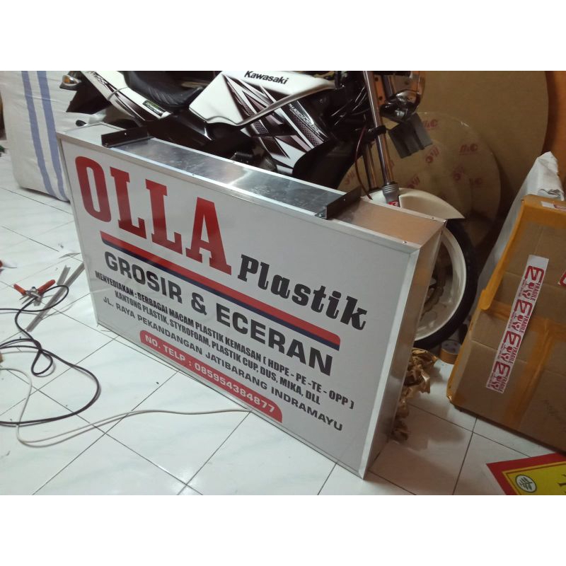 Neon Box Akrilik 2 Muka bebas Design Uk 100x50cm