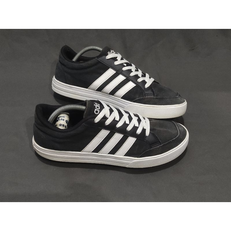 adidas VS set shoes